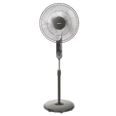 VENTILADOR DE PIE MODELO VPR45.  Mando a distancia.